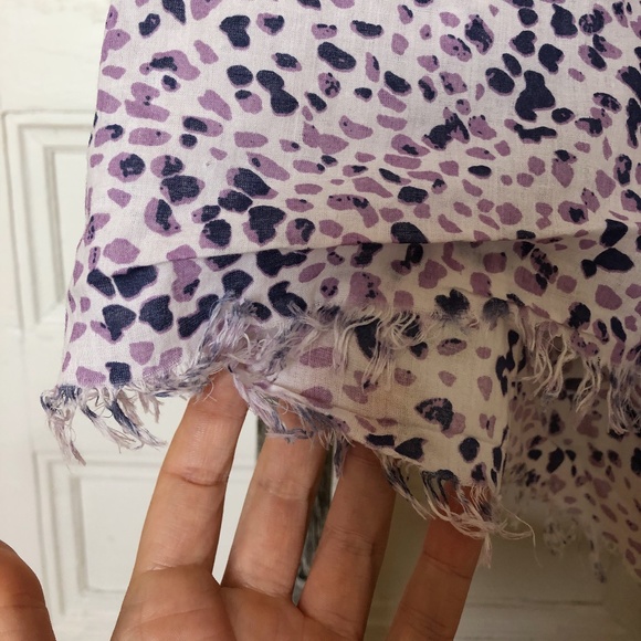 AMERICAN EAGLE Purple Spotted Scarf - Picture 4 of 6